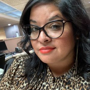 Meet your Posher, Veronica